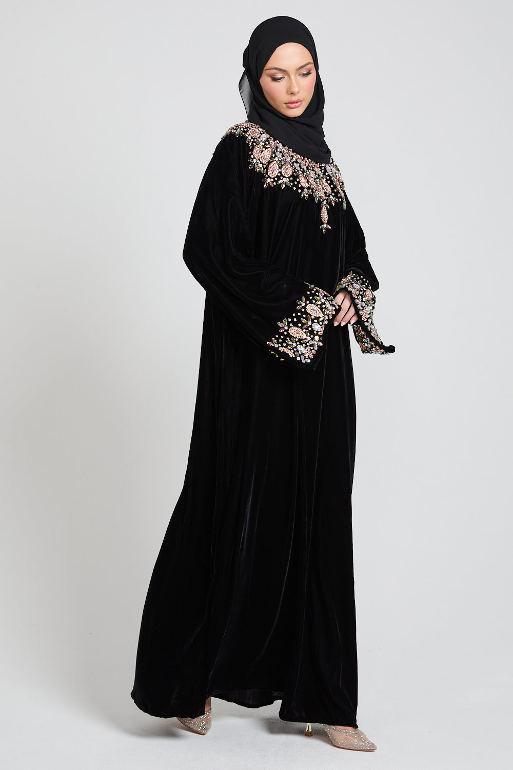 Luxury Velvet Closed Abaya with Floral Motif Embellishments - Black