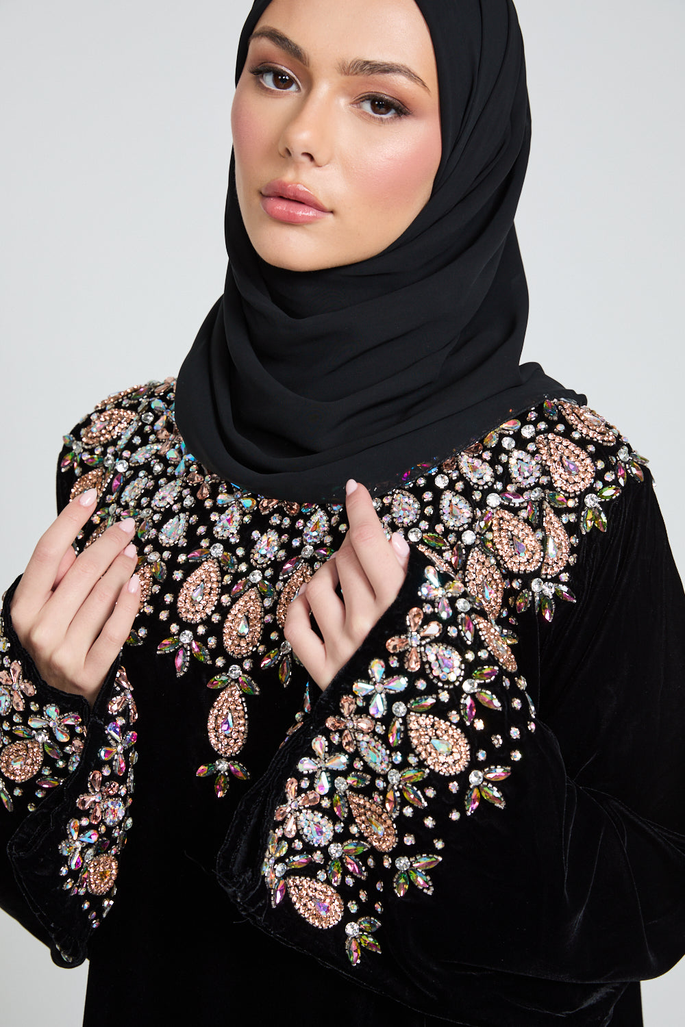Luxury Velvet Closed Abaya with Floral Motif Embellishments - Black