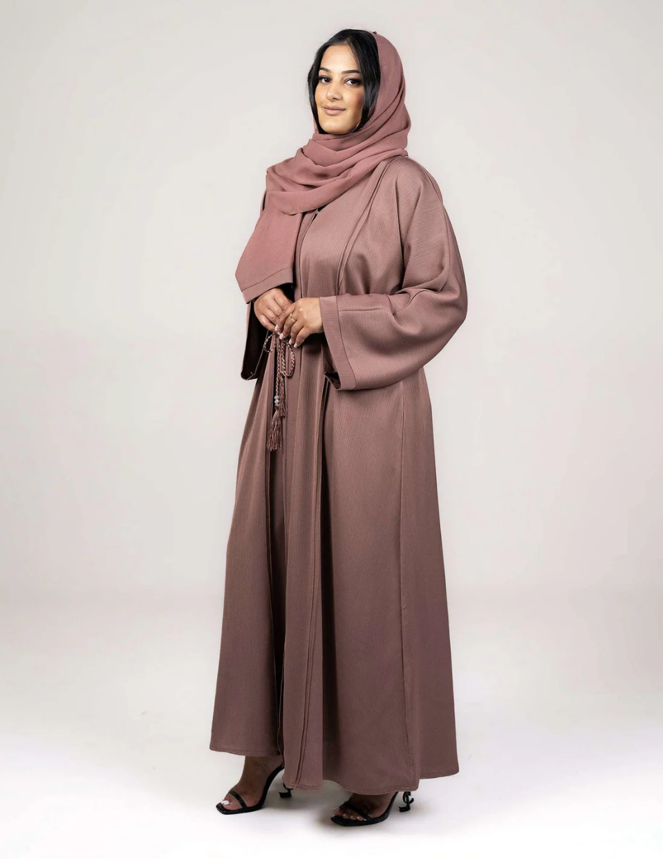 Open Textured Buttoned Abaya - Rose Taupe
