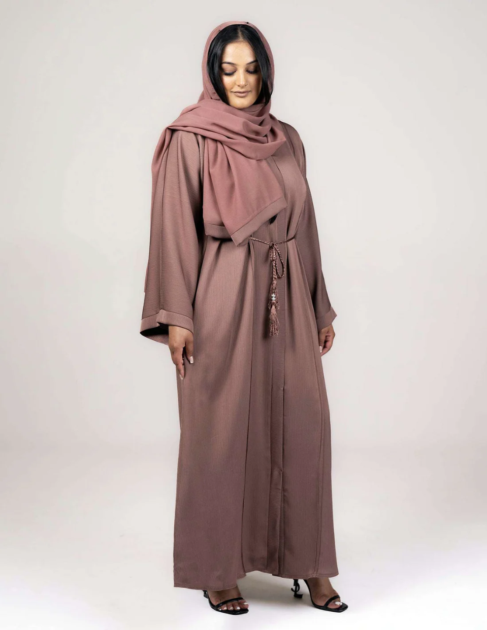 Open Textured Buttoned Abaya - Rose Taupe