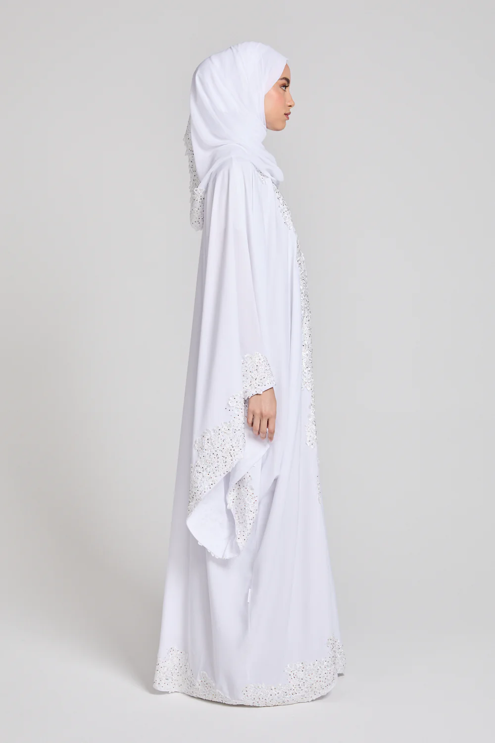 Luxury White Embellished Lace Open Farasha