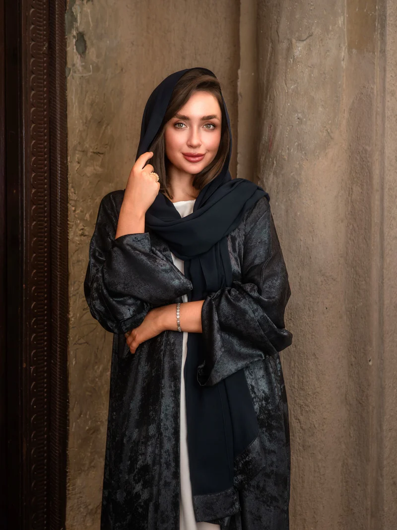 Nour Sapphire Abaya